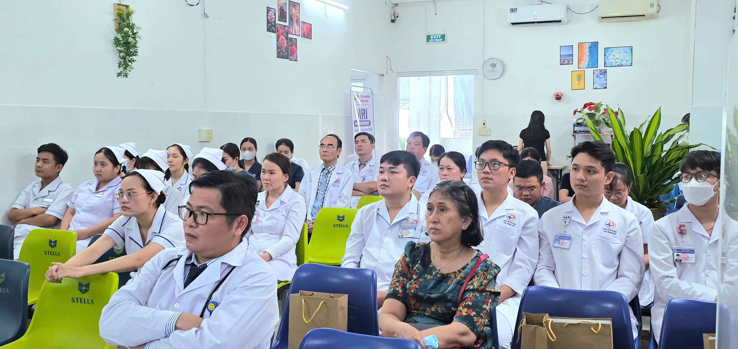 Sinh hoạt khoa học tại Bệnh viện Đa khoa Tâm Minh Đức