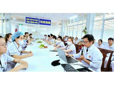 BVĐK TÂM MINH ĐỨC TỔ CHỨC TẬP HUẤN KIỂM SOÁT NHIỄM KHUẨN