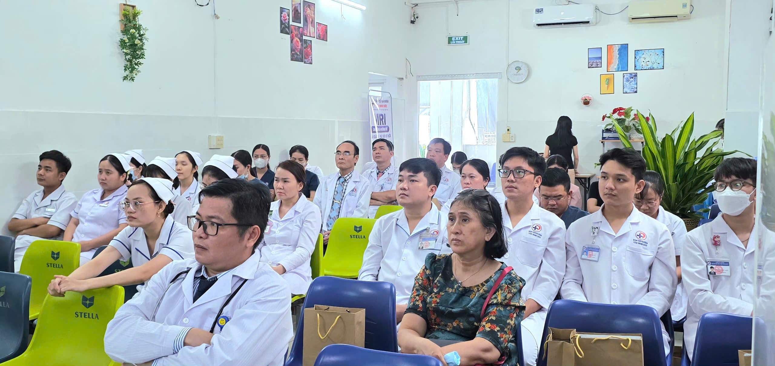 Sinh hoạt khoa học tại Bệnh viện Đa khoa Tâm Minh Đức